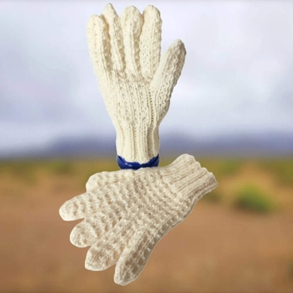 Irish Hand Knit gloves OS